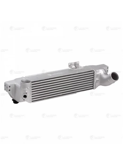 LUZAR Интеркулер KIA Sorento 02- mot.2,5CRDI LRIC 0801, вариант