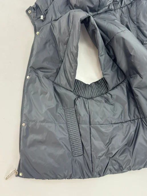 BLOOM Fashion Жилет утепленный стеганый большие размеры, черный, фото 4
