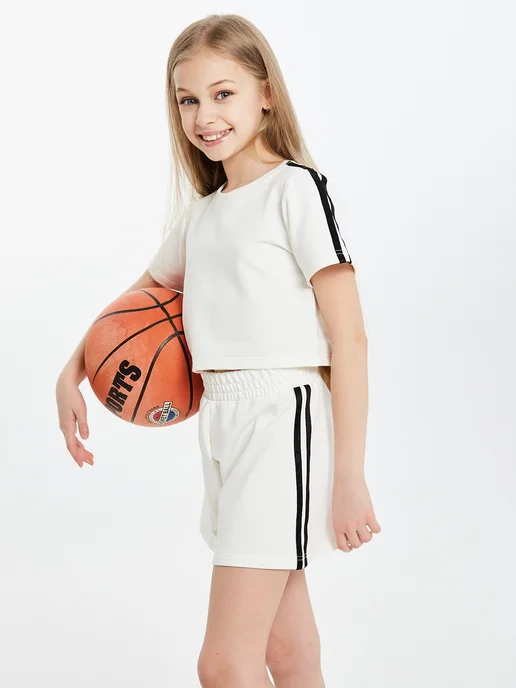 EBE KIDS Костюм спортивный детский с шортами, белый