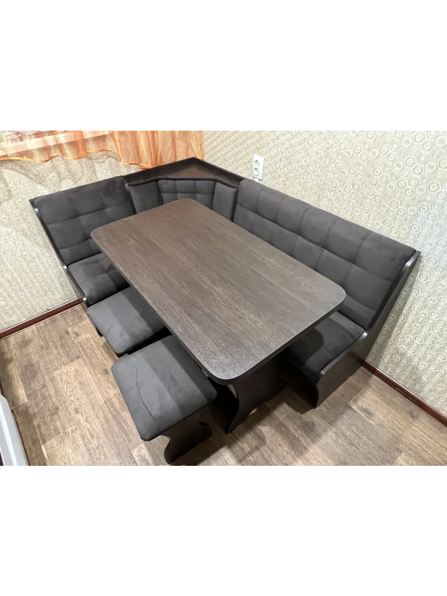Кухонный уголок