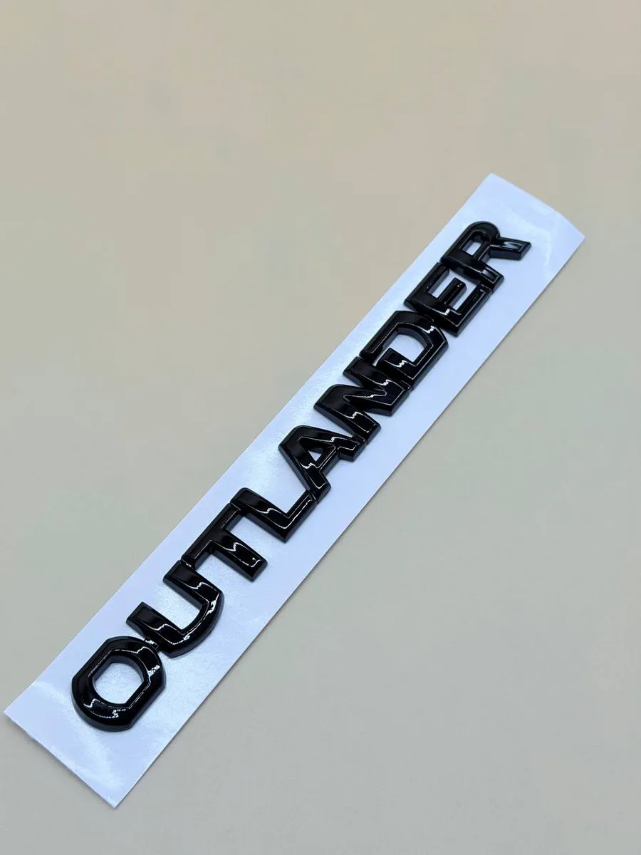 Надпись Наклейка Шильдик Mitsubishi Outlander Black 18см