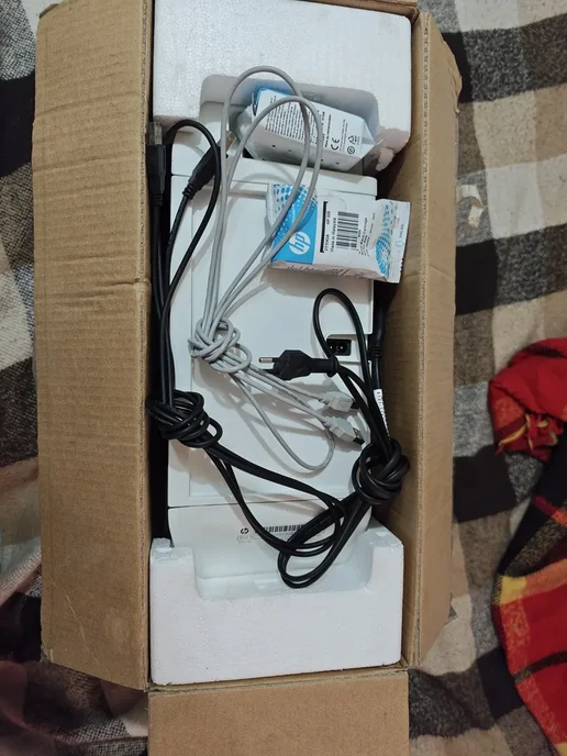 Мфу HP Deskjet 2320 на запчасти, серый, фото 2