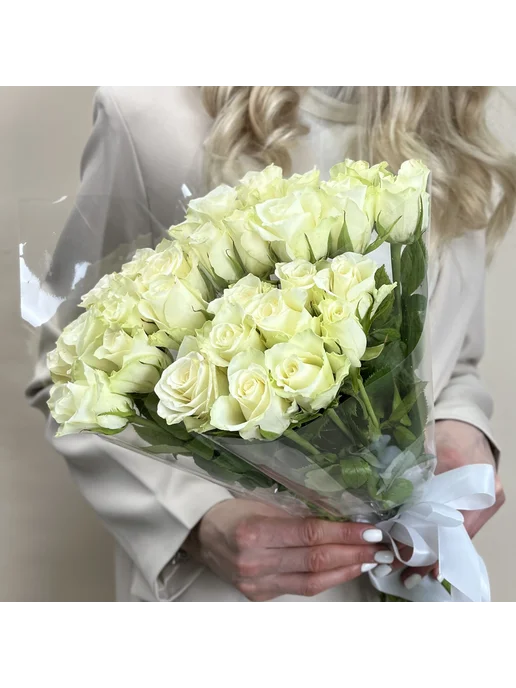 ROZA4U Букет живых цветов из 9 белых роз 60 см, 5 шт, фото 5