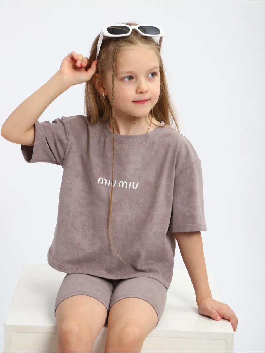 Спортивный костюм с футболкой и велосипедками miu-miu
