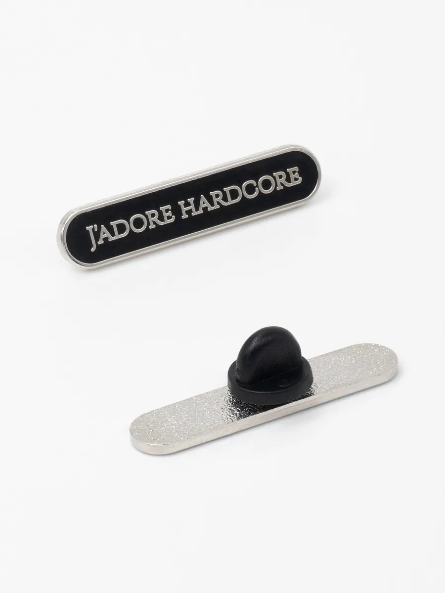Значок на рюкзак эмалированный J'adore Hardcore